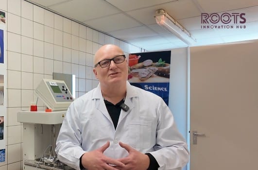Van kokkerellen naar échte productontwikkeling: labruimte bij ROOTS